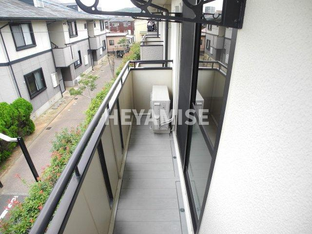 ロイヤルガーデン仲沖Dのバルコニー