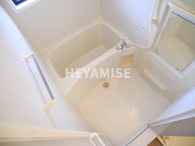 ロイヤルガーデン仲沖Dの浴室