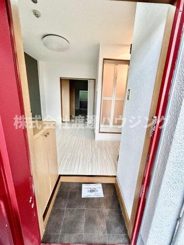 ヴィラ大一マンションの玄関