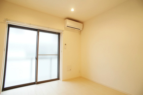 リブリ・MKBの居間・リビング|バルコニー付きのリビング♪