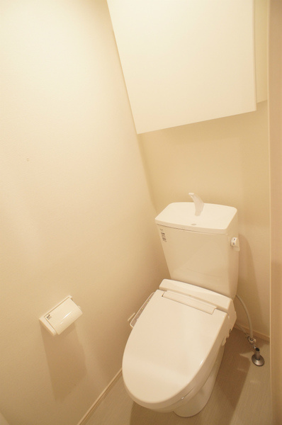 リブリ・MKBのトイレ|収納、温水洗浄便座付き♪