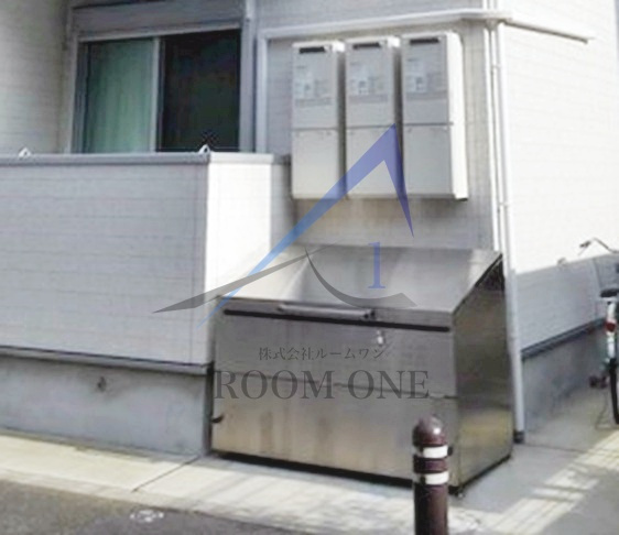 アウリー綾瀬のその他共用部分|敷地内ゴミ置き場です。