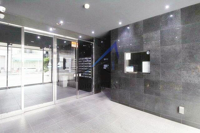 プレール・ドゥーク新御徒町のエントランス|エントランスです。