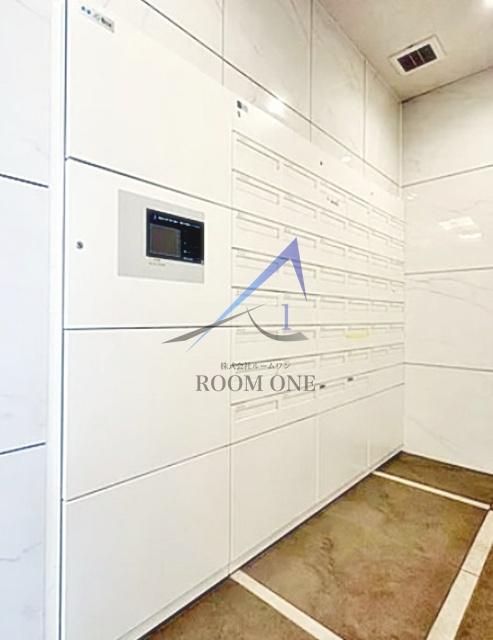 クレイシアIDZ王子マークプレイスのその他共用部分|宅配ボックスと集合ポストです。