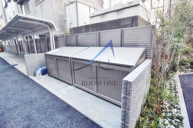 ホヌ　オハマのその他共用部分|敷地内ゴミ置き場です。