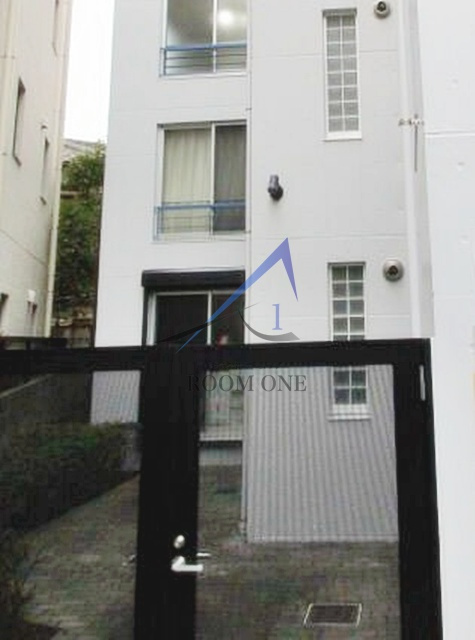 ＺＥＳＴＹ大塚のエントランス|エントランスです。