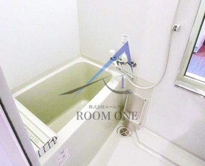 Ｗ７２３の浴室|お風呂です。