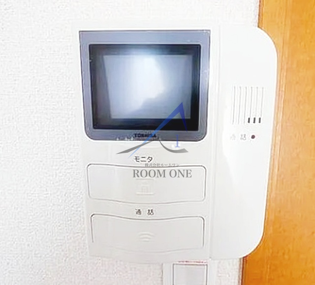 レオパレスReveMaisonのセキュリティ|モニター付きインターホンです。