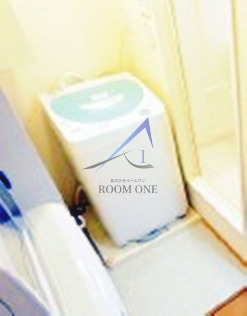 レオパレスReveMaisonの設備|洗濯機置き場です。