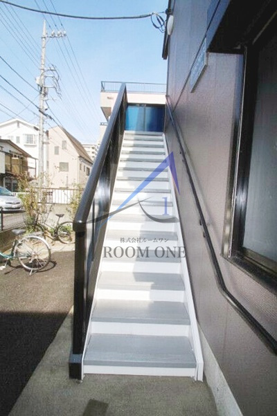 リバティ・プレイスのその他共用部分|共用階段です。