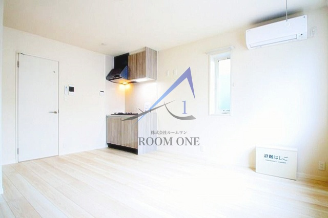 メゾンルピナスの居間・リビング|洋室のお部屋です。