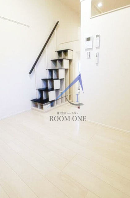 ＹＲｏｏｍ　Ⅲの居間・リビング|洋室のお部屋です。