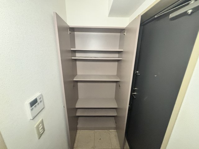 オリエントコートの収納