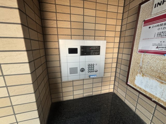 オリエントコートのエントランス