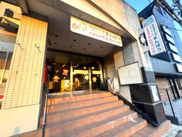 オリエントコートのエントランス