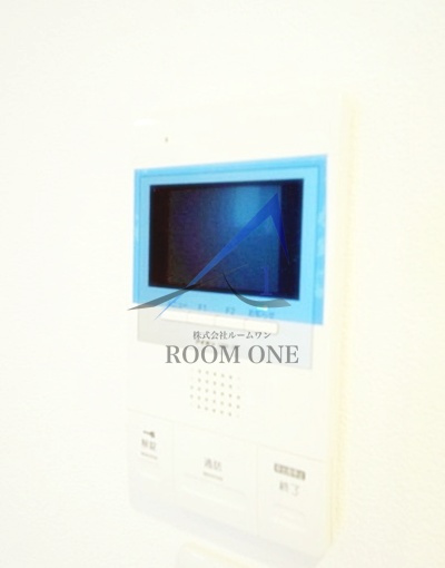 ＬＡＵＲＥＬ坂下のセキュリティ|モニター付きインターホンです。