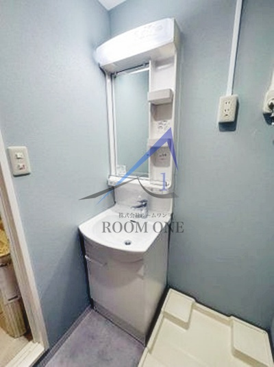 秀和湯島レジデンスの洗面所|洗面台です。