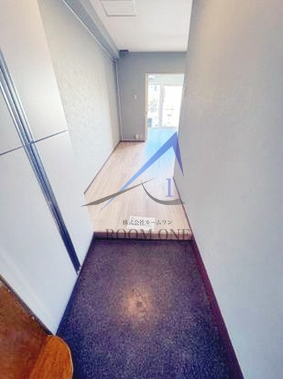 秀和湯島レジデンスの玄関|玄関です。