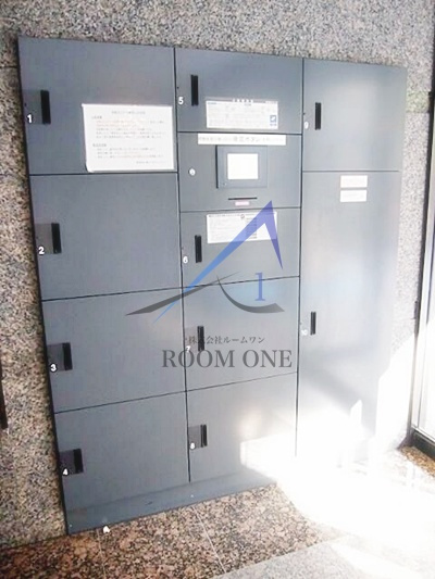 ルーブル南池袋のその他共用部分|宅配ボックスです。