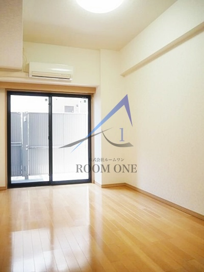 ルーブル南池袋の居間・リビング|洋室のお部屋です。