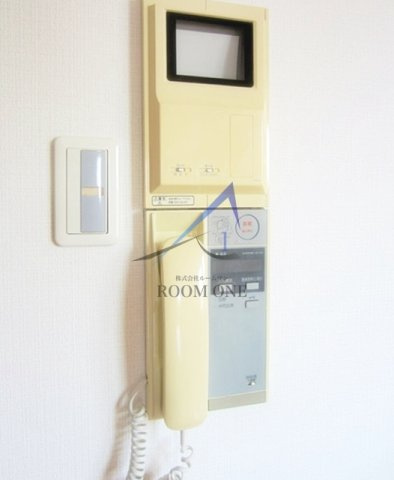 アヴァン文京小日向のセキュリティ|モニター付きインターホンです。