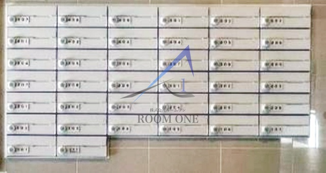 GENOVIA六町のその他共用部分|集合ポストです。