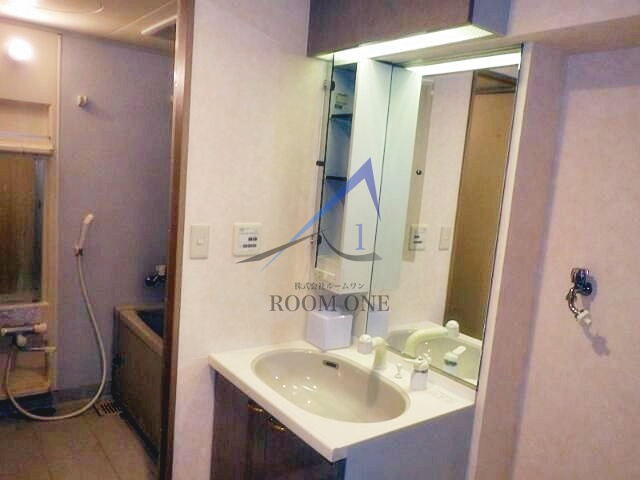 菱和パレス音羽弐番館の洗面所|洗面台です。