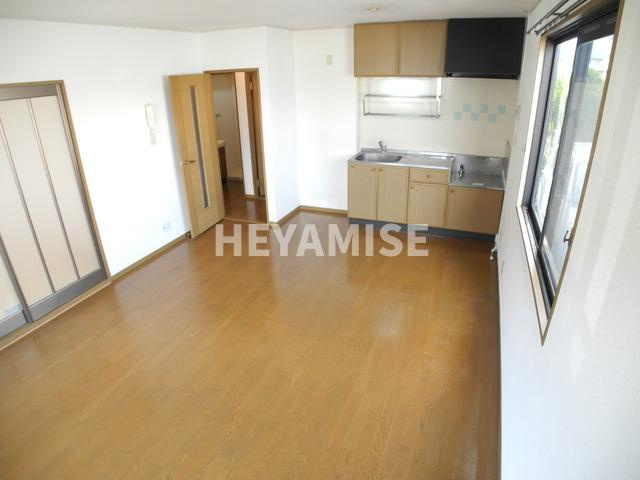 ロイヤルガーデン仲沖E棟のその他