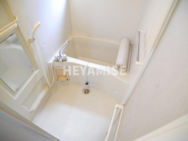 ロイヤルガーデン仲沖E棟の浴室