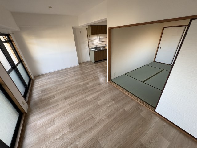 カーサコモド芦屋の居間・リビング