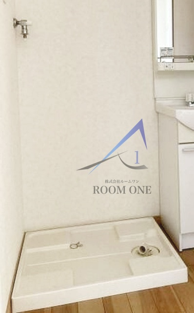 ユタカハイムⅢの設備|洗濯機置き場です。