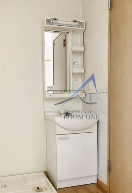 ユタカハイムⅢの洗面所|洗面台です。