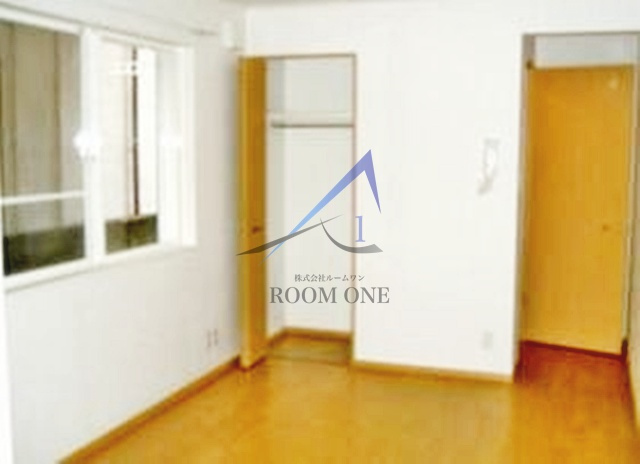 渋谷東４丁目アパートの居間・リビング|洋室のお部屋です。