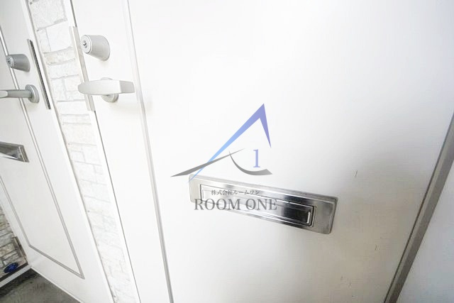 ハーミットクラブハウス白楽ソレイユ