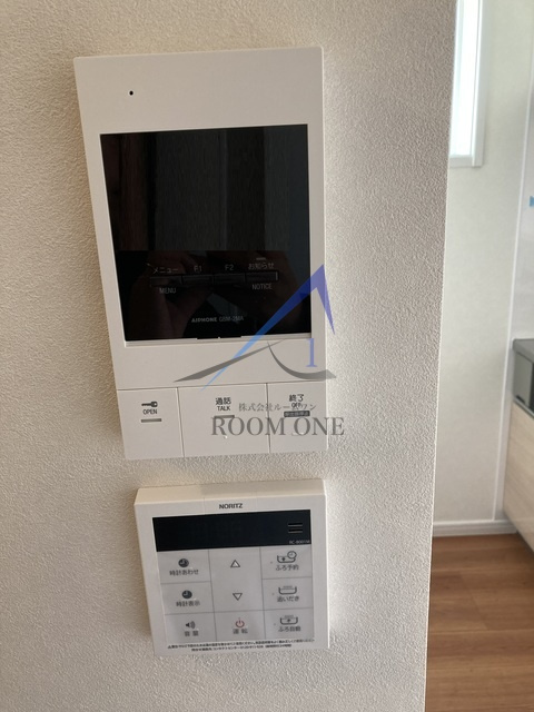 Ｃｏｌｉｎａ　Ａｌｔａのセキュリティ|モニター付インターホンです。