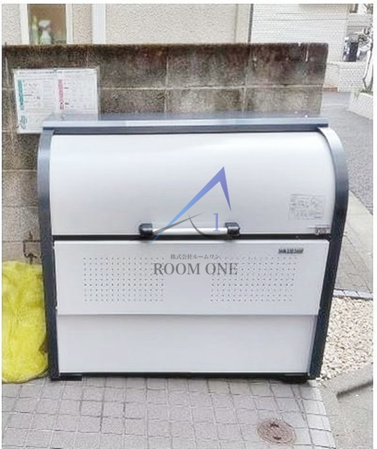 パティオ三茶のその他共用部分|敷地内ゴミ置き場です。