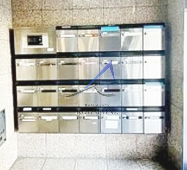 ＰＬＵＳ・ＯｎＥのその他共用部分|集合ポストです。