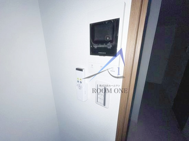 ＰＩＮＥＳ平和台のセキュリティ|モニター付きインターホンです。