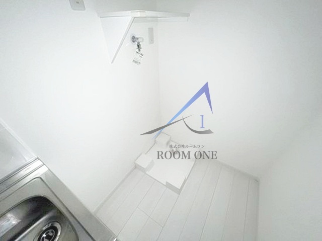 ＰＩＮＥＳ平和台の設備|洗濯機置き場です。