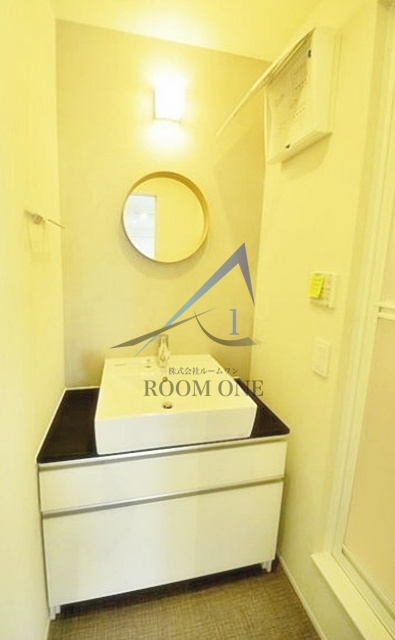 グランエッグス池袋要町の洗面所|洗面台です。