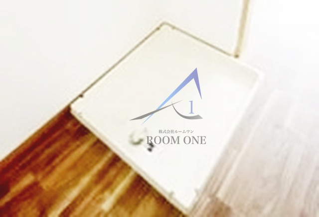 ドルフの設備|洗濯機置き場です。