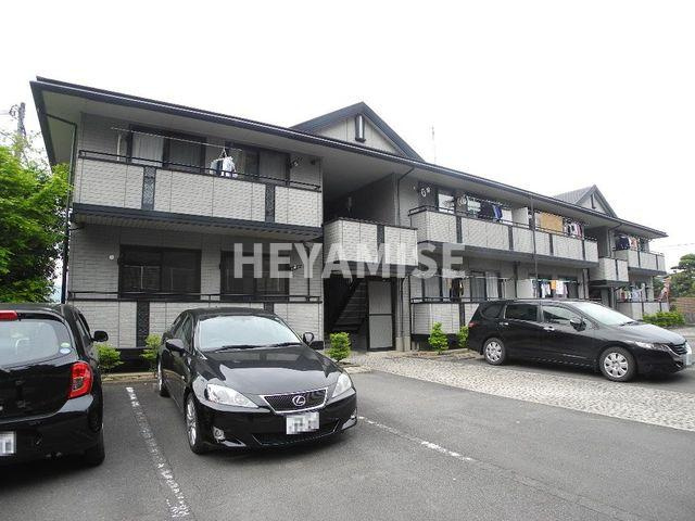 ロイヤルガーデン白岩A棟の外観