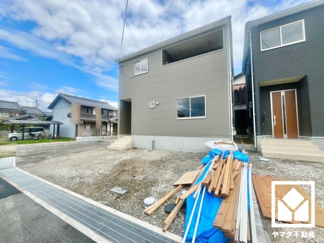 京田辺市草内穴口　第6　1号棟の外観