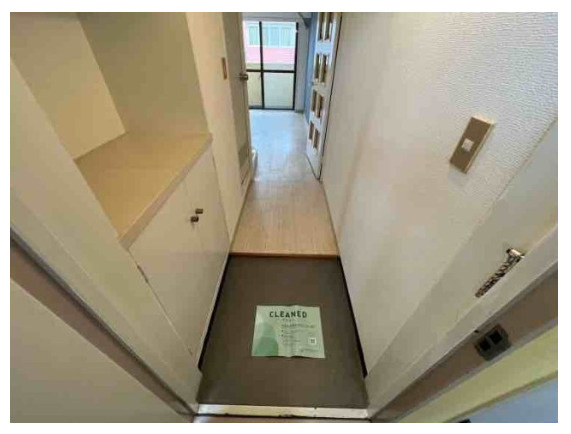 パレ・ドール中野の玄関