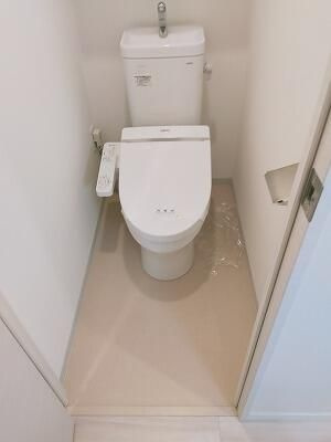 【トイレ】 | クレイシア菊川 | 落ち着いた色調のトイレです