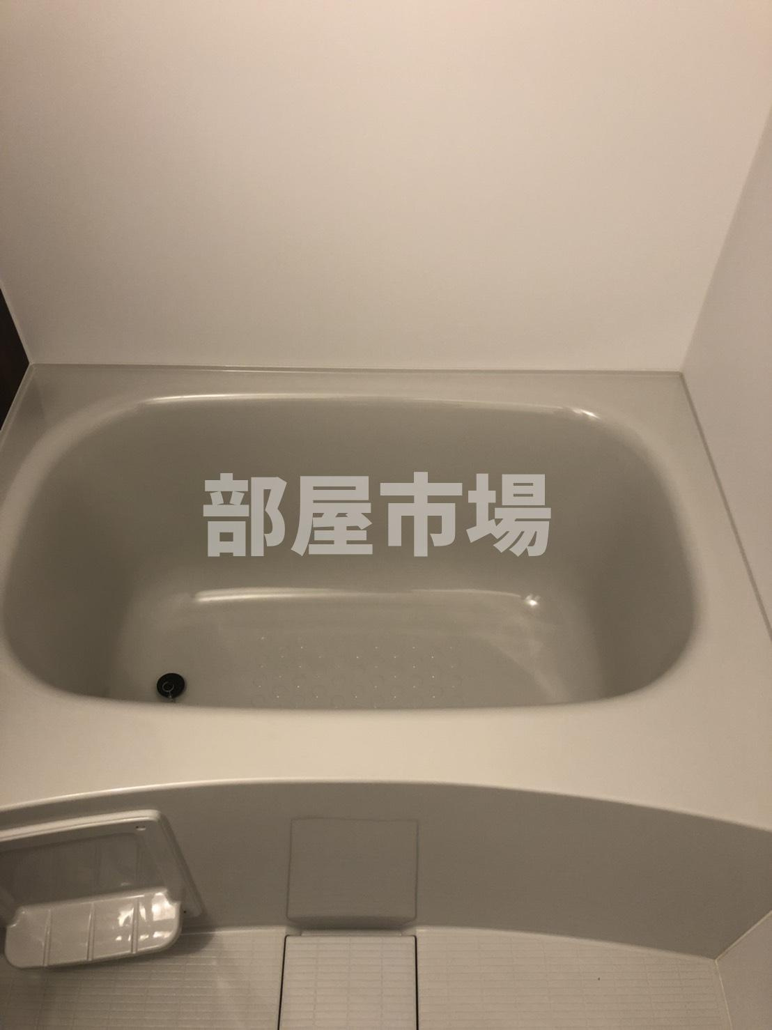 アルテシモ カルドの浴室|浴槽