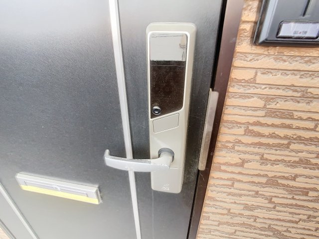 ライクタウン飯田Ａの玄関