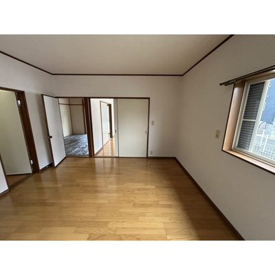 【居間・リビング】 | メゾン・ラフィーネⅠ