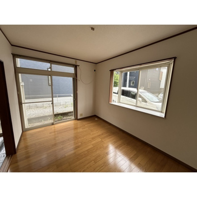 【居間・リビング】 | メゾン・ラフィーネⅠ