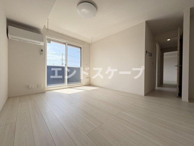 La Maison天川原町一丁目　B棟の居間・リビング|高崎、前橋のお部屋探しはエンドスケープまで！お客様の理想お聞かせ下さい♪